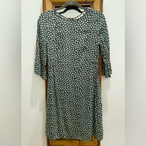 ⭐️ Boden green star print dress size 2